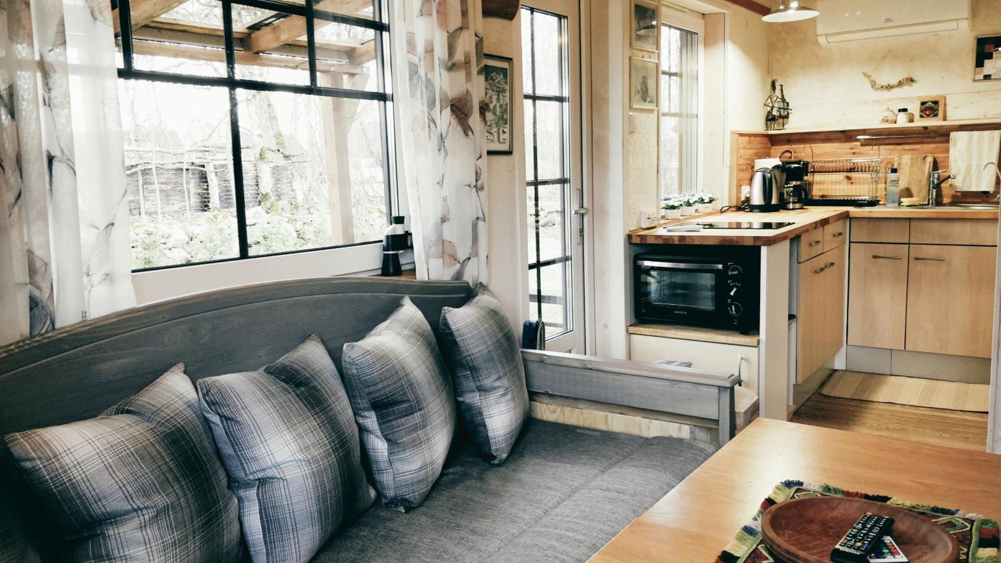 Uneallika Puhkemaja-Kuelalistemaja Pae Habitación foto